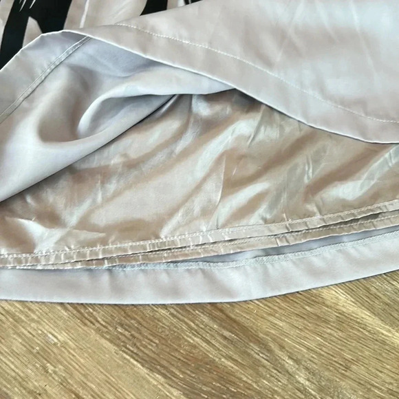 FNT Forntreer skirt size 4 made in Spain - Picture 3 of 5